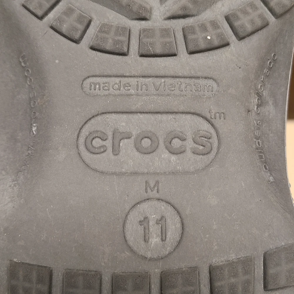 Crocs Disney A Nightmare Before Christmas glow in the dark clog sandals size 11 - Picture 9 of 9